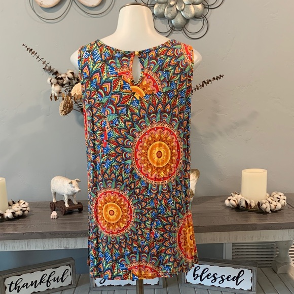 Colorful Patterned Tank Top - Picture 4 of 4